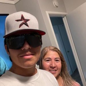 Meet your Posher, Brandon